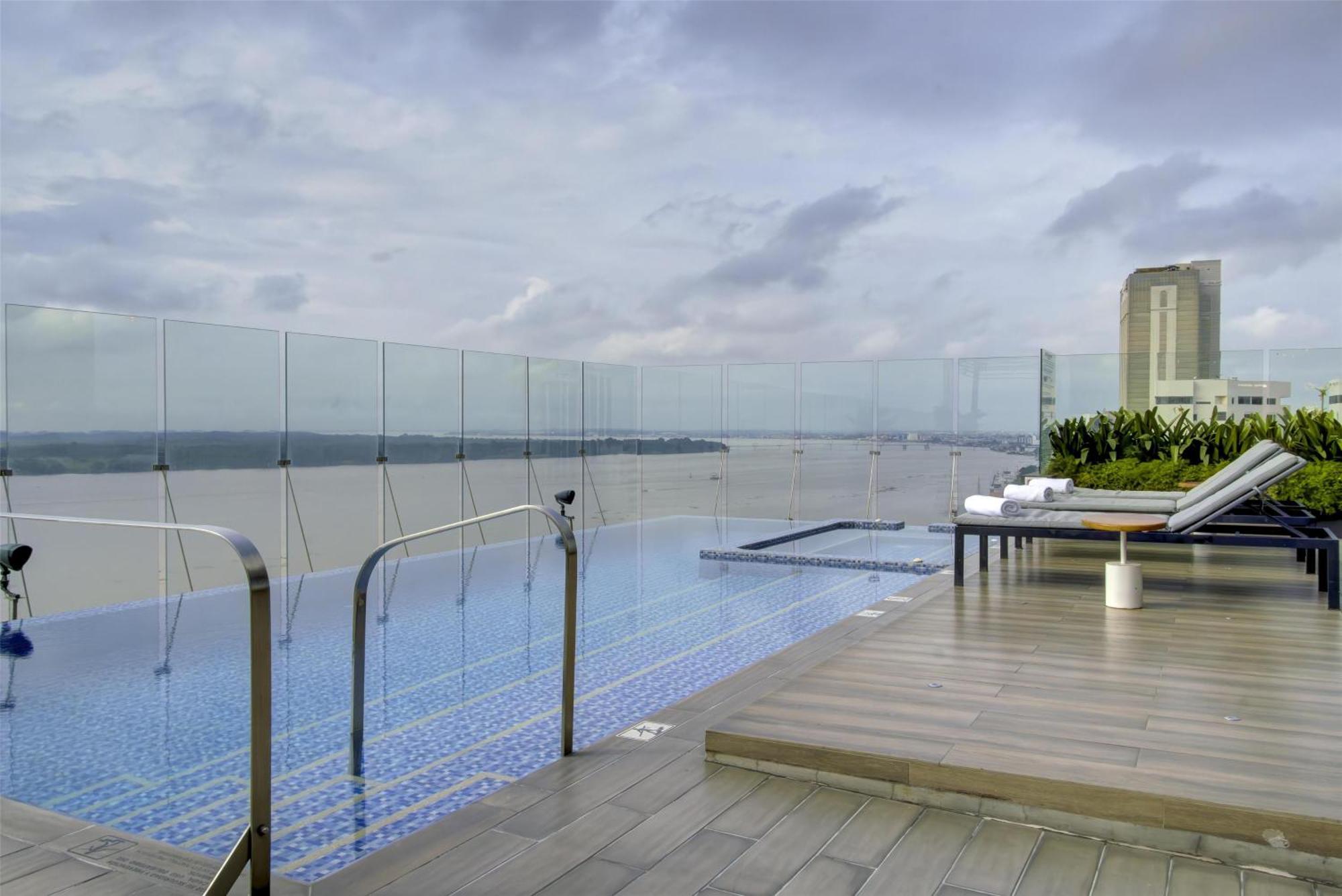 Doubletree By Hilton Guayaquil Otel Dış mekan fotoğraf