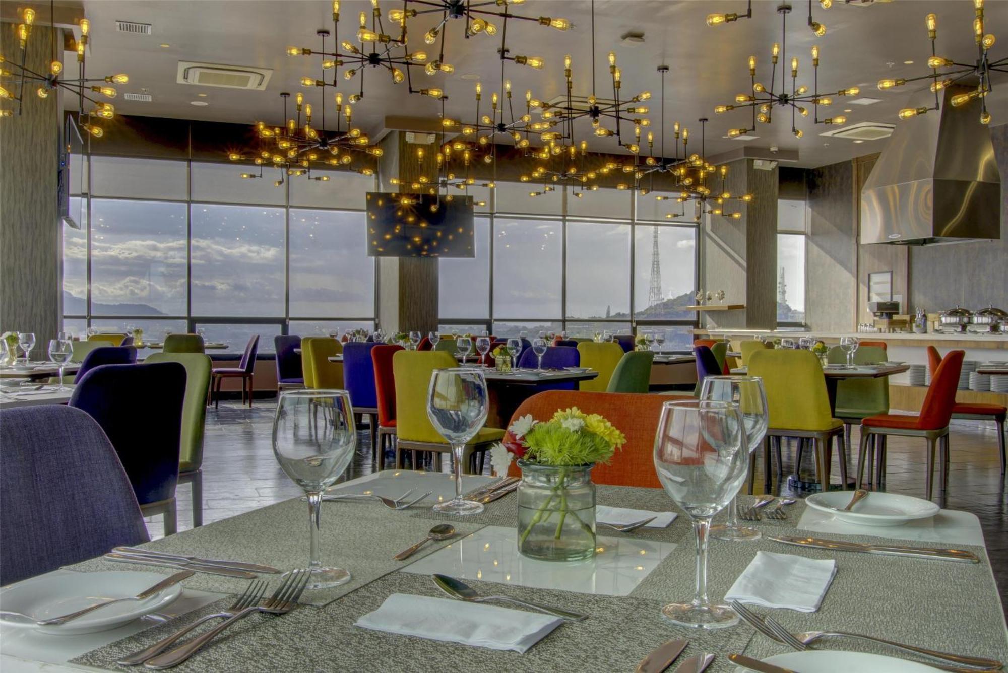 Doubletree By Hilton Guayaquil Otel Dış mekan fotoğraf