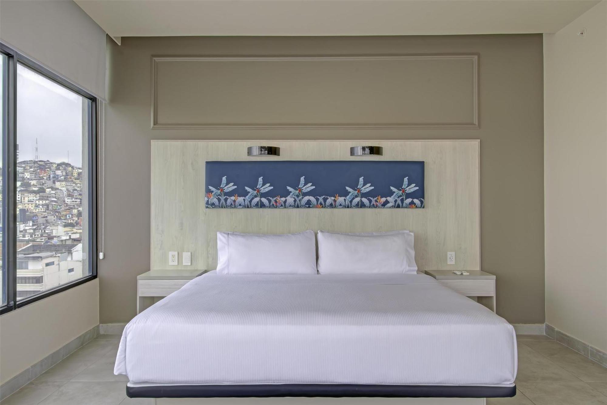 Doubletree By Hilton Guayaquil Otel Dış mekan fotoğraf